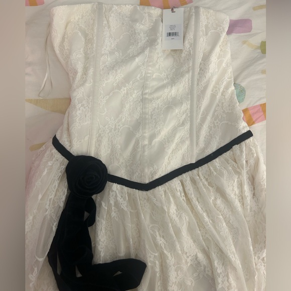 LoveShackFancy Dresses & Skirts - LoveShackFancy Buster Strapless Velvet-Trimmed Mini Dress- size 12